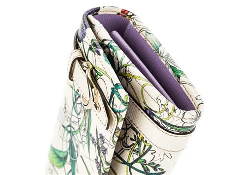 gucci white floral wallet|gucci accessory collection wallet.